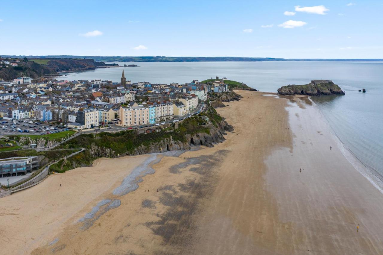 3 South Beach Court - Cosy Seafront Apartment Tenby Exterior photo